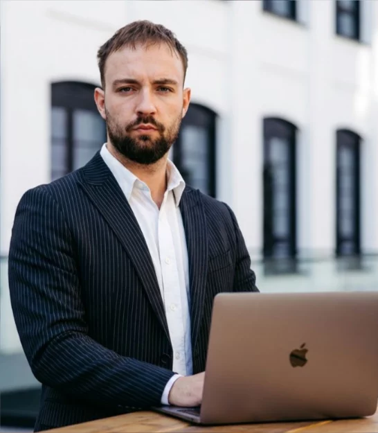 Nils Garcia, Kundenberatung bei InnoSolv